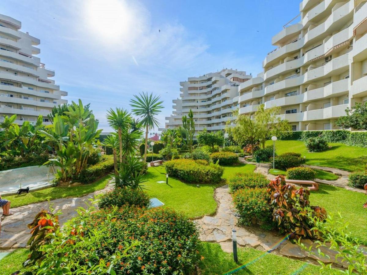 Vive Benal Beach Apartamento 127 Con Parque Acuatico Benalmádena Eksteriør bilde